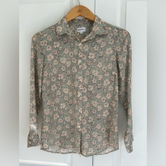 brora Tops - Brora 100% Silk Blouse shirt Liberty floral print green pink  UK 10  US6